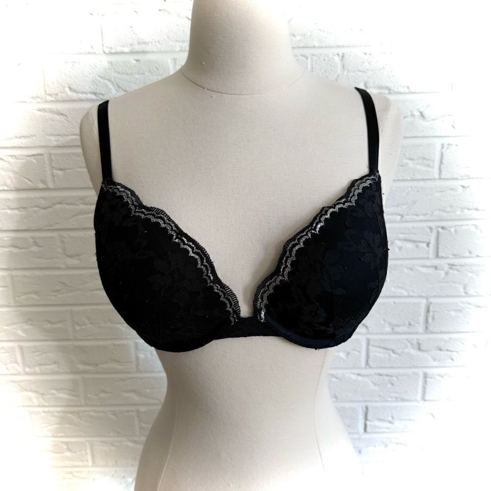 Victoria’s Secret Dream Angels Black Push Up Bra Size 32DD